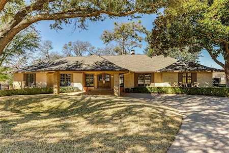 2415 Custer Cove Richardson, TX 75080