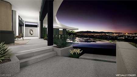 721 Dragon Peak Dr Henderson, NV 89012