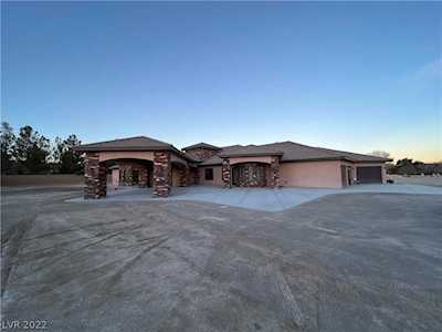 6670 N Rainbow Blvd Las Vegas, NV 89131