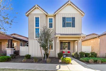 2254 S Agnes Lane Gilbert, AZ 85295