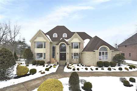 23524 Wingedfoot Dr Westlake, OH 44145