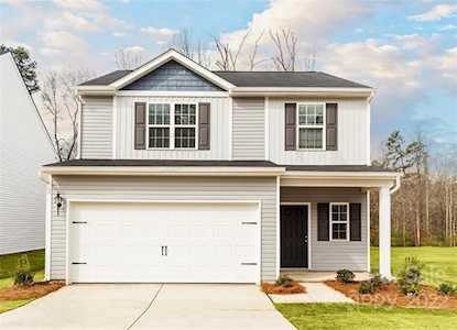 9123 Creedmore Hills Dr Charlotte, NC 28214