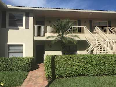 19 Stratford Drive #E Boynton Beach, FL 33436