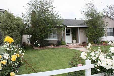 452 Broadway Costa Mesa, CA 92627