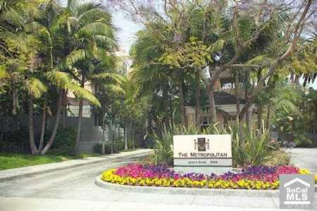 2233 Martin #213 Irvine, CA 92612