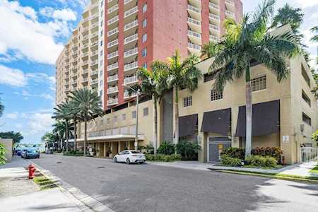 1551 N Flagler Drive #708 West Palm Beach, FL 33401