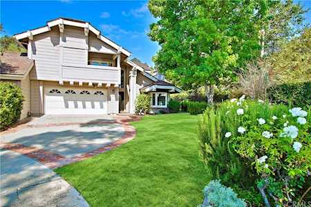 29 Southern Wood Irvine, CA 92603
