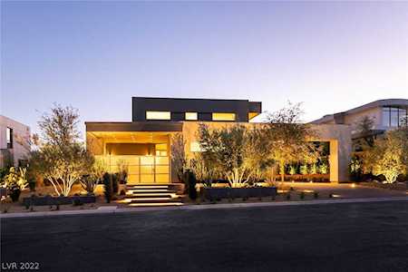 43 Sun Glow Ln Las Vegas, NV 89135