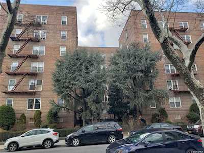 134-33 Blossom Ave #2C Flushing, NY 11355