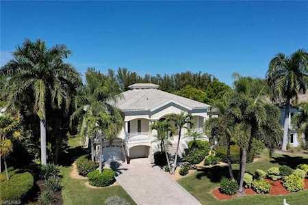 824 Birdie View Point Sanibel, FL 33957