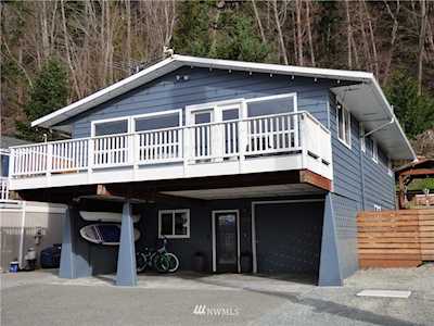 14103 Evergreen Way Stanwood, WA 98292