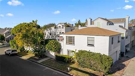 500 Fernleaf Ave Corona Del Mar, CA 92625