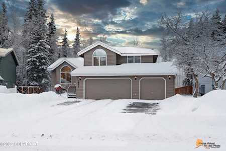 18622 Little Cape Circle Eagle River, AK 99577