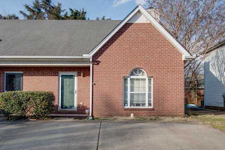 1521 Middleborough Ct Murfreesboro, TN 37130