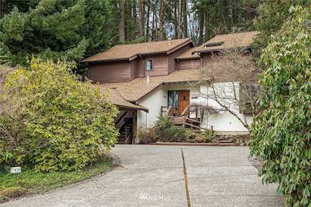 2908 131st Place NE Bellevue, WA 98005