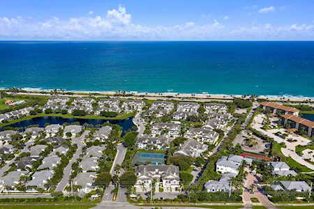 1906 Mainsail Circle Jupiter, FL 33477