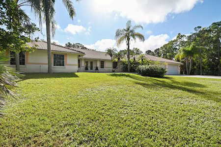 18800 SE SE Crosswinds Lane Jupiter, FL 33478