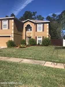 4009 Clearbrook Cove Rd Jacksonville, FL 32218