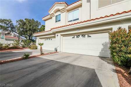 7644 Valley Green Dr #101 Las Vegas, NV 89149