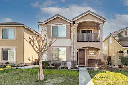 795 Queensland Circle Stockton, CA 95206