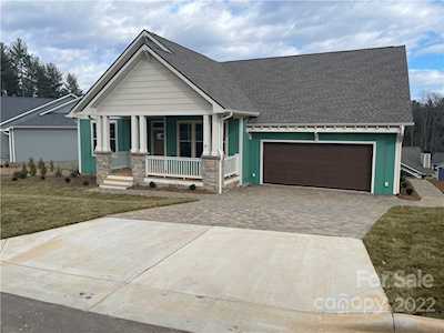 29 Ivestor Gap Rd Biltmore Lake, NC 28715