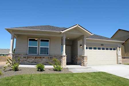 1669 Monarch Ln Medford, OR 97504