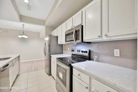 10075 Gate Pkwy Jacksonville, FL 32246