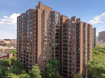 1235 Yale Place #1305 Minneapolis, MN 55403