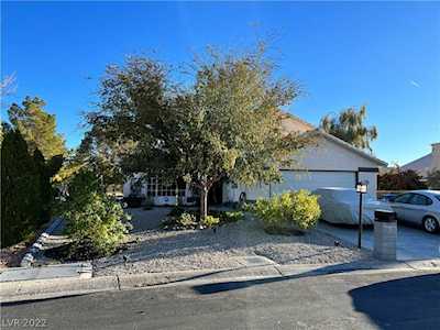 5400 Desert Paradise Dr Las Vegas, NV 89130