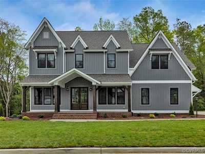 4607 Lake Summer Loop Moseley, VA 23120