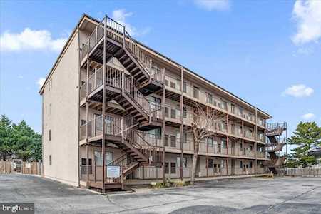 204 33rd St #407B Ocean City, MD 21842