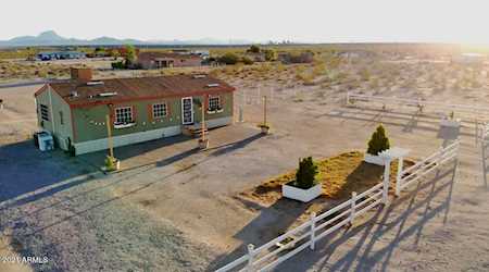 35344 W Lodge Road Arlington, AZ 85322