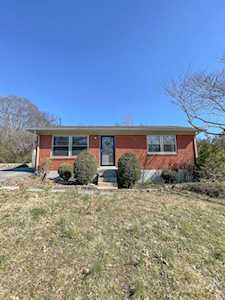 111 River Rd Hendersonville, TN 37075