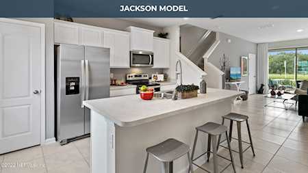 8311 Zenith Cir Jacksonville, FL 32256