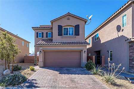 5551 Sancho Throne Rd Las Vegas, NV 89113