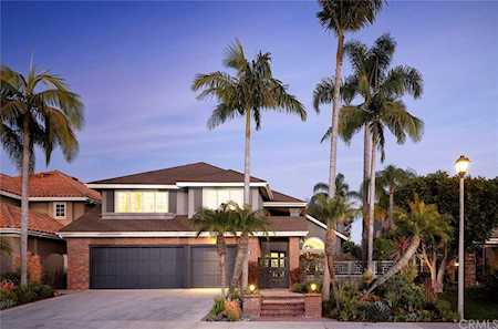 34 New Haven Laguna Niguel, CA 92677
