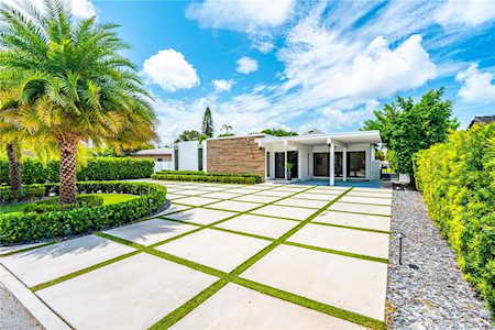701 NW 5th Ave Boca Raton, FL 33432