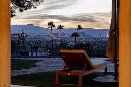 1109 Morning Sun Way Las Vegas, NV 89110