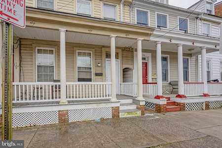 128 Broad St E Burlington, NJ 08016