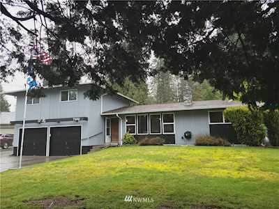7102 48th Ave E Tacoma, WA 98443