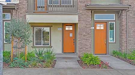 202 Mission Falls Lane Fremont, CA 94539
