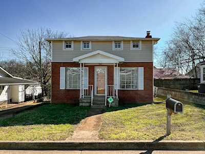 11541/2 E College Street Clarksville, TN 37040