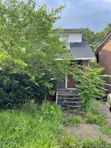 5584 S Martindale St Detroit, MI 48204