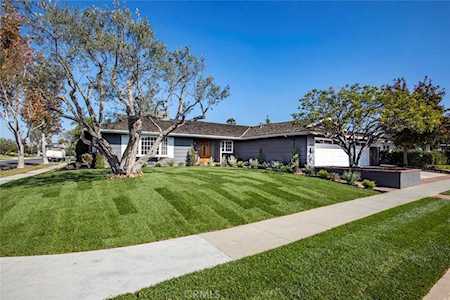 1018 Nottingham Rd Newport Beach, CA 92660