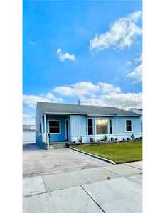 4628 Pimenta Ave Lakewood, CA 90712