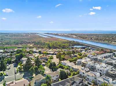 1140 Sea Bluff Dr Costa Mesa, CA 92627
