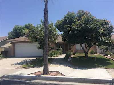 10634 Maple St Cypress, CA 90630