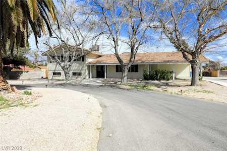 1518 Duneville St Las Vegas, NV 89146