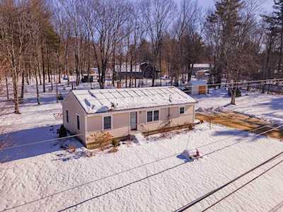 8 Highland Mountain Rd Northfield, NH 03276