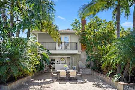1000 Nancy Ln #1000 Costa Mesa, CA 92627